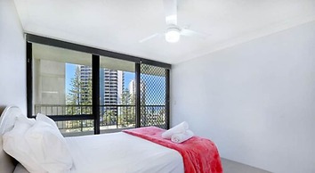 Genesis Apartments by Gold Coast Premium