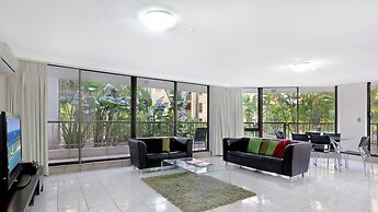 Genesis Apartments by Gold Coast Premium