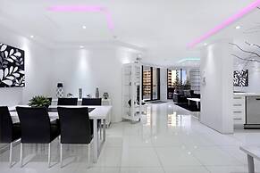 Genesis Apartments by Gold Coast Premium