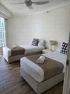 Zenith Ocean Front Apartments