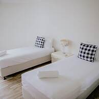 Zenith Ocean Front Apartments