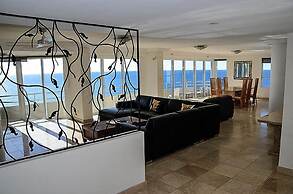 Zenith Ocean Front Apartments