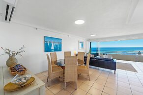Zenith Ocean Front Apartments