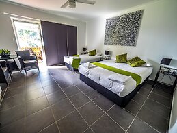 The Resort @ Dolphin Heads