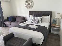 The Resort @ Dolphin Heads