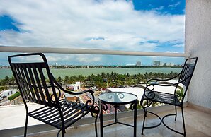 Sunset Royal Beach Resort - All Inclusive