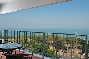 Mantra on the Esplanade