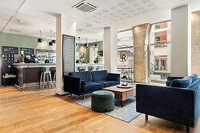 Clarion Hotel Admiral