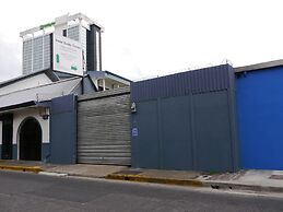 Santo Tomas Hotel