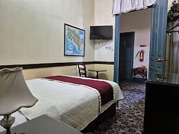 Santo Tomas Hotel