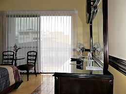 Santo Tomas Hotel
