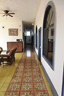 Santo Tomas Hotel