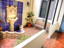 Santo Tomas Hotel