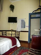 Santo Tomas Hotel