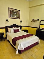 Santo Tomas Hotel