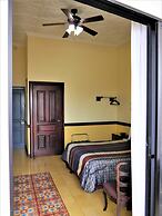 Santo Tomas Hotel