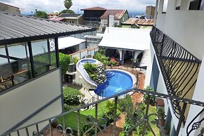 Santo Tomas Hotel