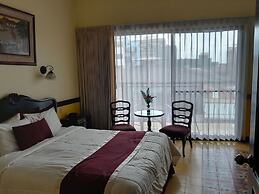 Santo Tomas Hotel