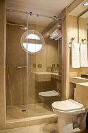 NH Bogotá Pavillon Royal Hotel