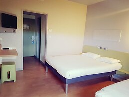 ibis budget Arles Palais des Congrès