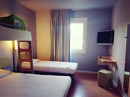 ibis budget Arles Palais des Congrès