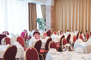 Premier Hotel Rus