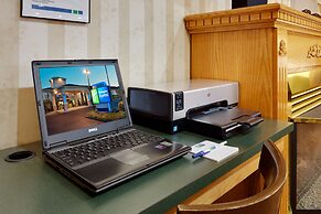 Holiday Inn Express Vernon - Manchester by IHG