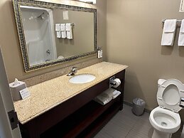 Holiday Inn Express Vernon - Manchester by IHG