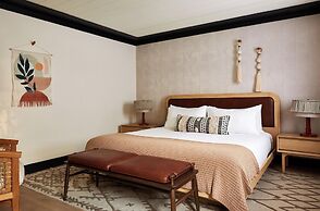 Faraway Martha's Vineyard