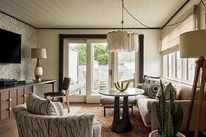 Faraway Martha's Vineyard