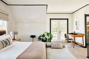 Faraway Martha's Vineyard