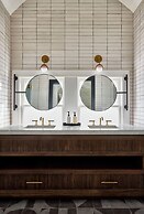 Faraway Martha's Vineyard