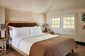 Faraway Martha's Vineyard