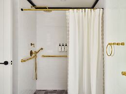 Faraway Martha's Vineyard