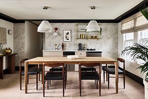 Faraway Martha's Vineyard