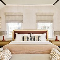 Faraway Martha's Vineyard