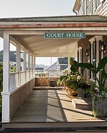 Faraway Martha's Vineyard