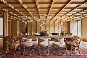 Faraway Martha's Vineyard