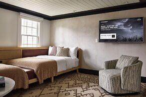 Faraway Martha's Vineyard