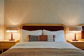 Faraway Martha's Vineyard