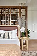 Faraway Martha's Vineyard