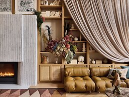 Faraway Martha's Vineyard