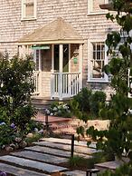 Faraway Martha's Vineyard