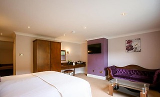 The Izaak Walton Hotel