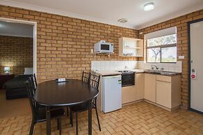 Cervantes Pinnacles Motel