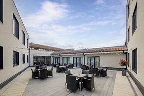 Holiday Inn London Gatwick - Worth by IHG