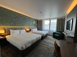 Holiday Inn London Gatwick - Worth by IHG