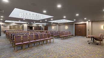 Holiday Inn London Gatwick - Worth by IHG