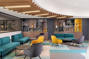 Holiday Inn London Gatwick - Worth by IHG