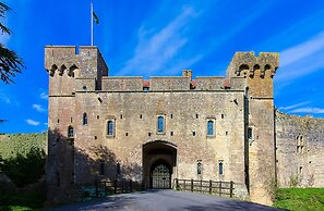 Delta Hotels by Marriott St. Pierre Country Club